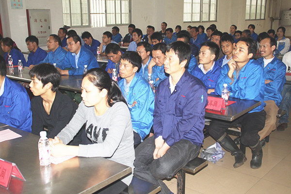 2012年3月1日，潔麗管理升級動員大會召開