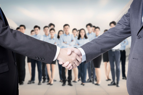 戰略轉型：再造競爭優勢，開拓新局面