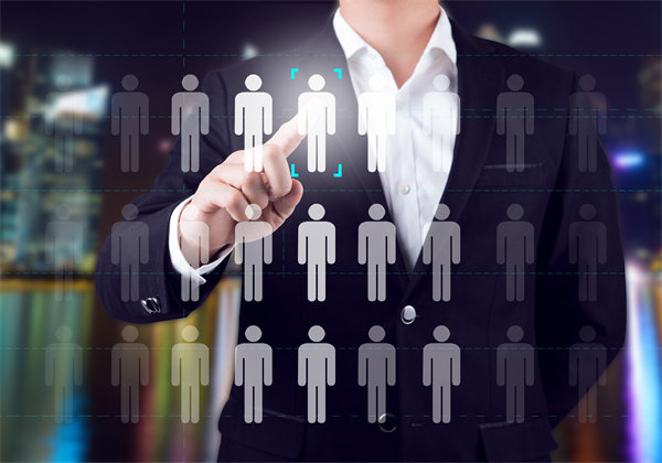 靈活調(diào)整組織規(guī)劃，應(yīng)對市場變化與業(yè)務(wù)挑戰(zhàn)