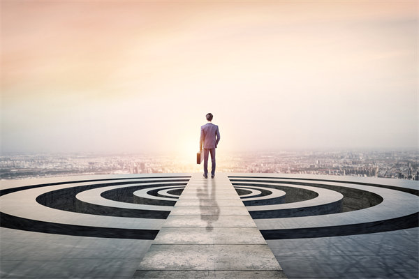 智能制造時代，企業(yè)如何培養(yǎng)跨界融合的復(fù)合型人才？