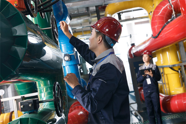 如何實施精益布局，以提高生產(chǎn)線流程效率與靈活性？