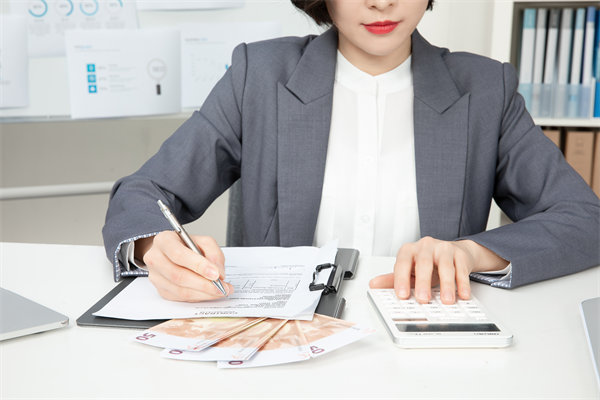 薪酬透明度：公開薪資信息對企業和員工有何利弊？