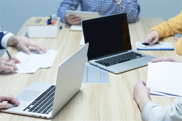 面對數(shù)字化轉型，組織規(guī)劃應如何融入新技術元素？