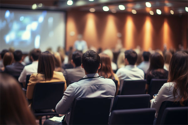 在員工培訓(xùn)上，企業(yè)應(yīng)如何投入，以獲得最大回報？