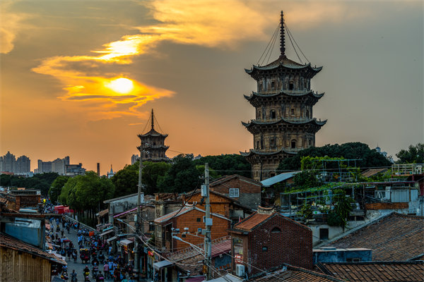 泉州集團(tuán)管控咨詢公司如何強化集團(tuán)集權(quán)與分權(quán)？