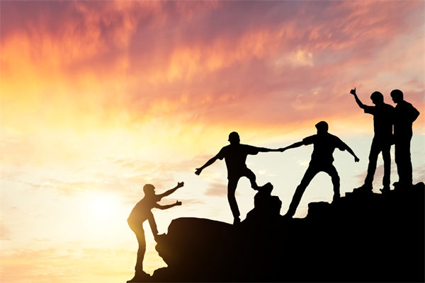 如何通過組織規(guī)劃，提升團隊工作效率與協(xié)作能力？