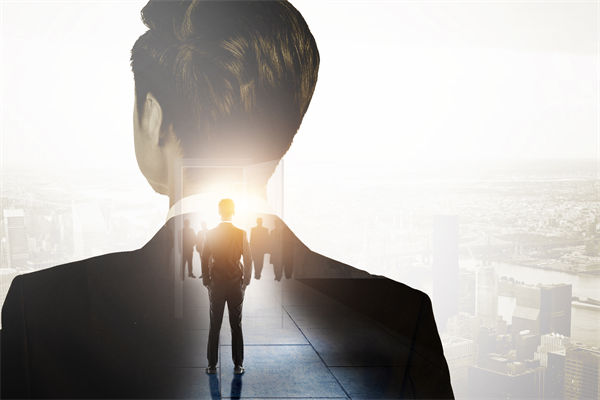 如何制定符合企業(yè)長(zhǎng)期戰(zhàn)略目標(biāo)的組織規(guī)劃方案？