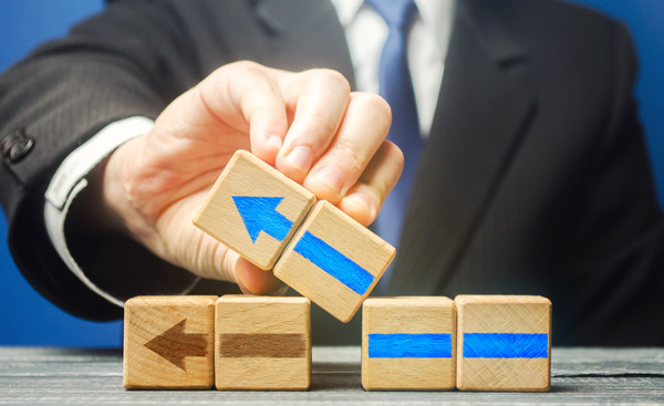 戰略迷茫，方向難尋，如何借戰略咨詢精準定位企業航向？