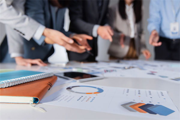 績效溝通形同虛設，績效咨詢如何搭建坦誠交流橋梁？