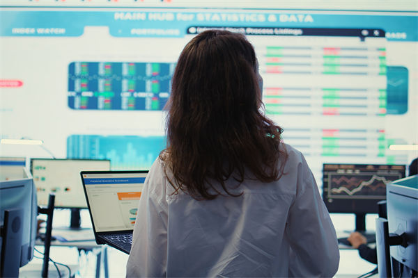 計劃與市場脫節，業績慘淡，怎樣制定契合市場的計劃？