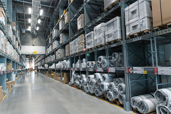 庫存積壓成企業重負，精益生產一招讓庫存瘦身減負！