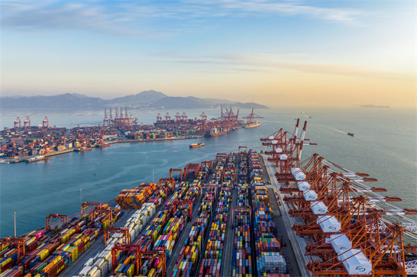 美線貨運訂艙就像“搶票”，制造業有什么看法？