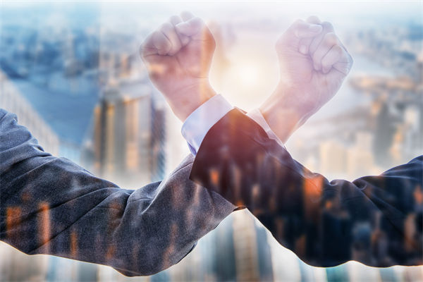 榮耀CEO承認銷量非常困難，眾多企業(yè)的品牌戰(zhàn)略啟示