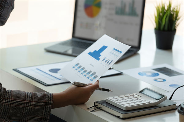 執(zhí)行與預(yù)算嚴(yán)重脫節(jié)，企業(yè)如何構(gòu)建動態(tài)監(jiān)控與調(diào)整機(jī)制？