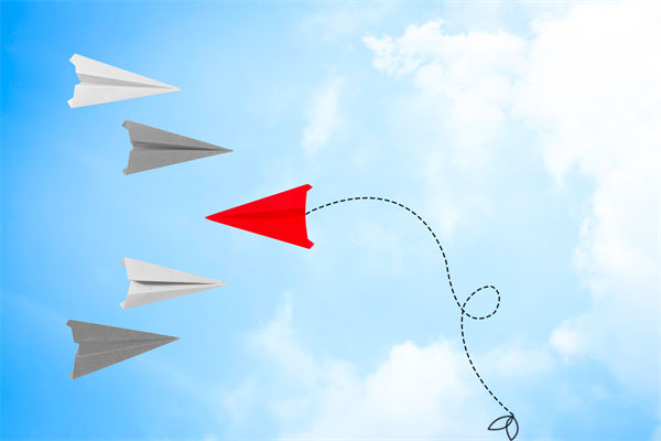 戰(zhàn)略管理如何精準(zhǔn)錨定小眾市場，挖掘潛在的藍(lán)海？