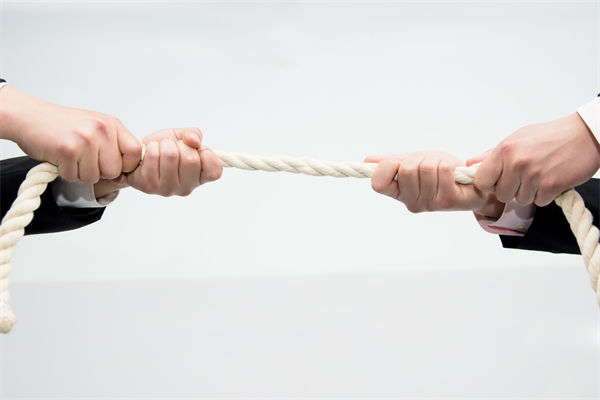 競爭對手眾多時，品牌如何制定差異化戰略管理路徑？