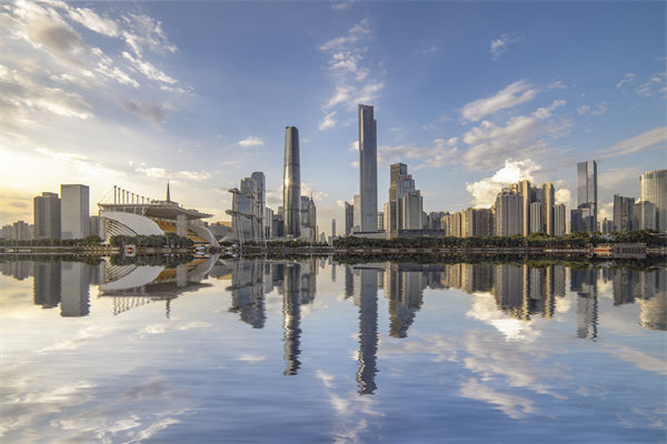 制造業庫存積壓嚴重卻仍斷貨，廣州供應鏈咨詢公司如何調和產銷矛盾？