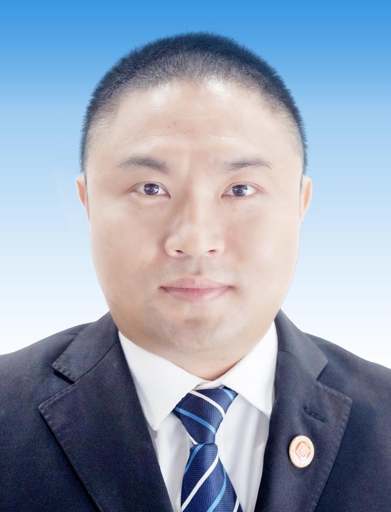 正睿企業管理咨詢師管華斌