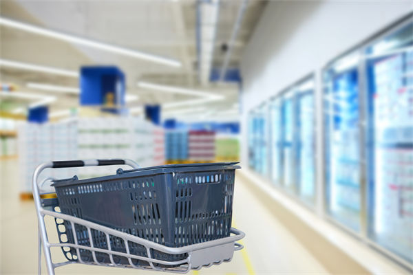 白酒遇冷，集體“降度”，關(guān)聯(lián)企業(yè)有何營銷啟示？