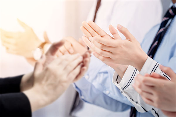 薪資體系常迭代，員工如何從被動接受到主動認同？