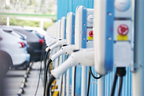 每5輛電動汽車就有2個充電樁，精益生產管理怎么看？