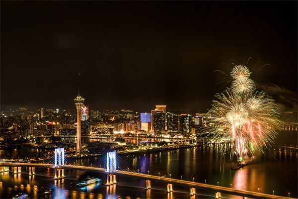 生產(chǎn)浪費多效率難提，珠海精益生產(chǎn)咨詢公司有何精簡招？