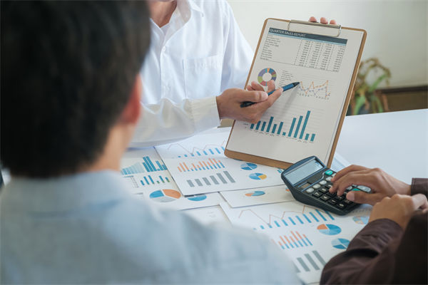 預算調整機制看似靈活，應對市場變化為何仍顯滯后？